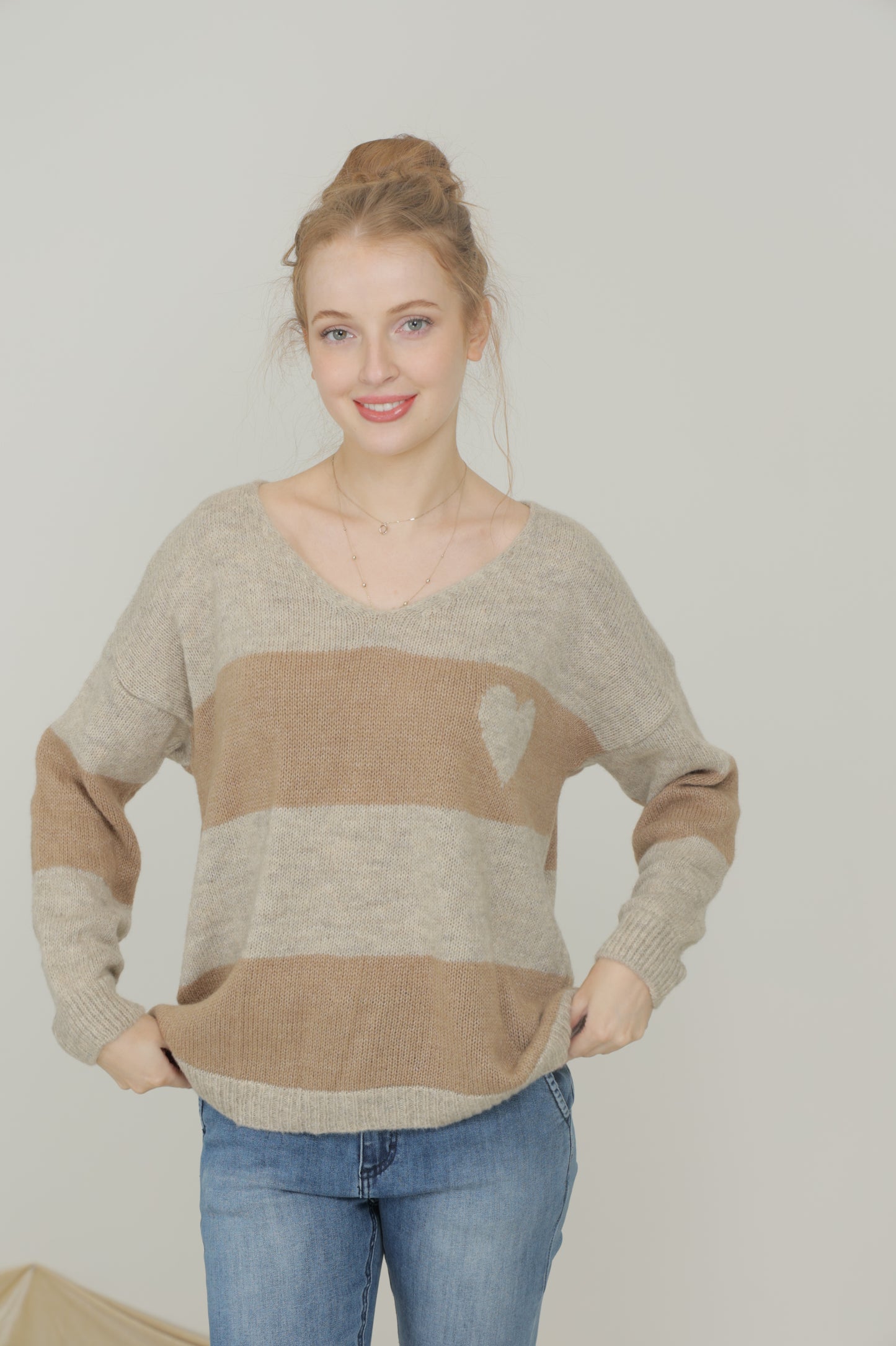 WOOL BLEND SWEATER