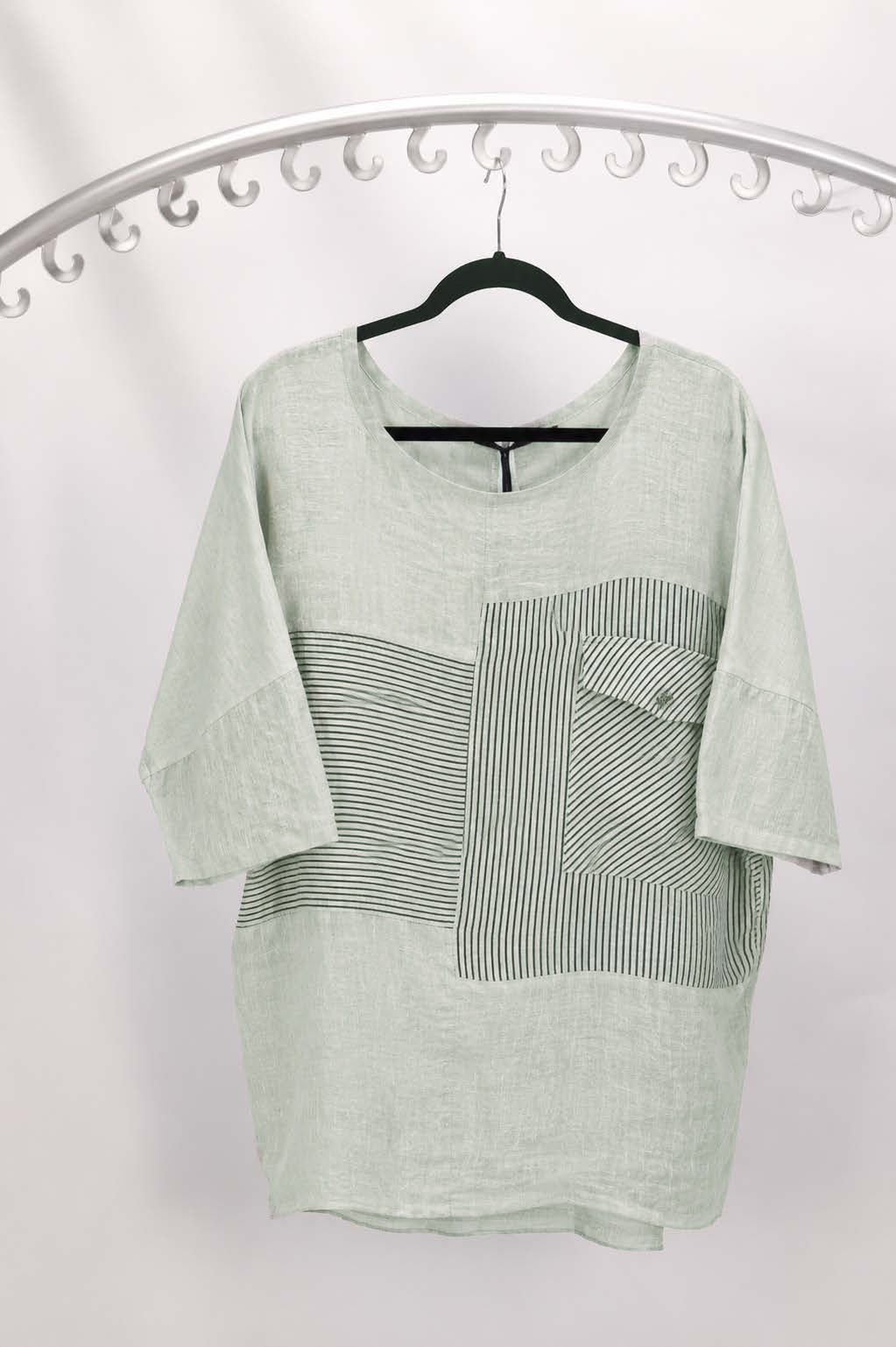 LINEN TOP