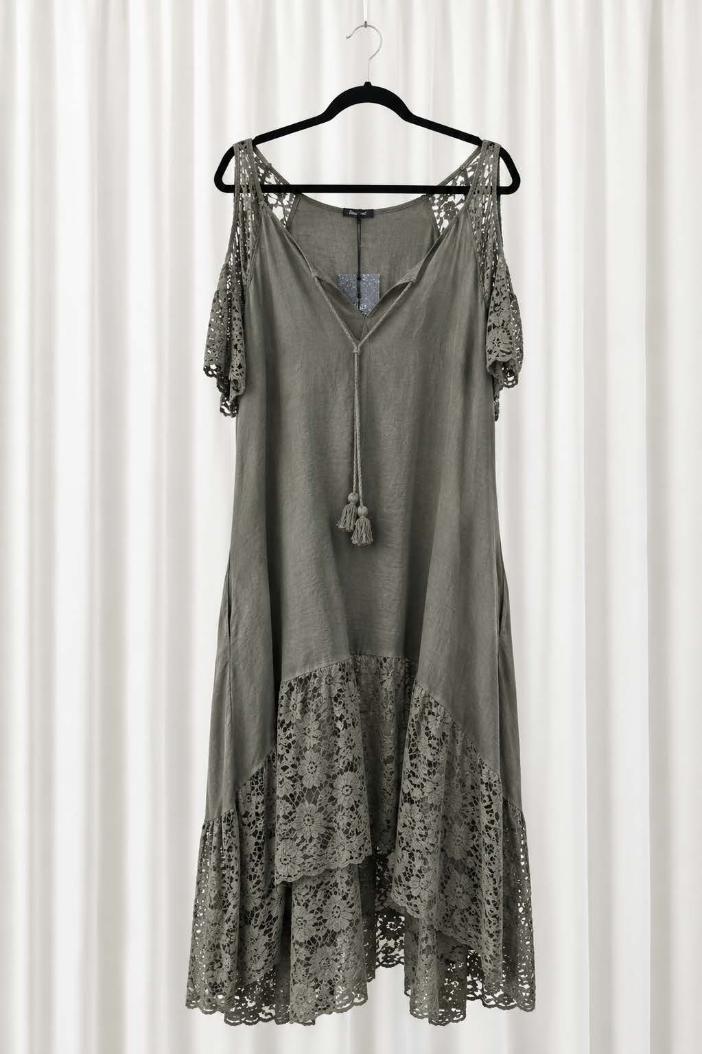 LINEN DRESS