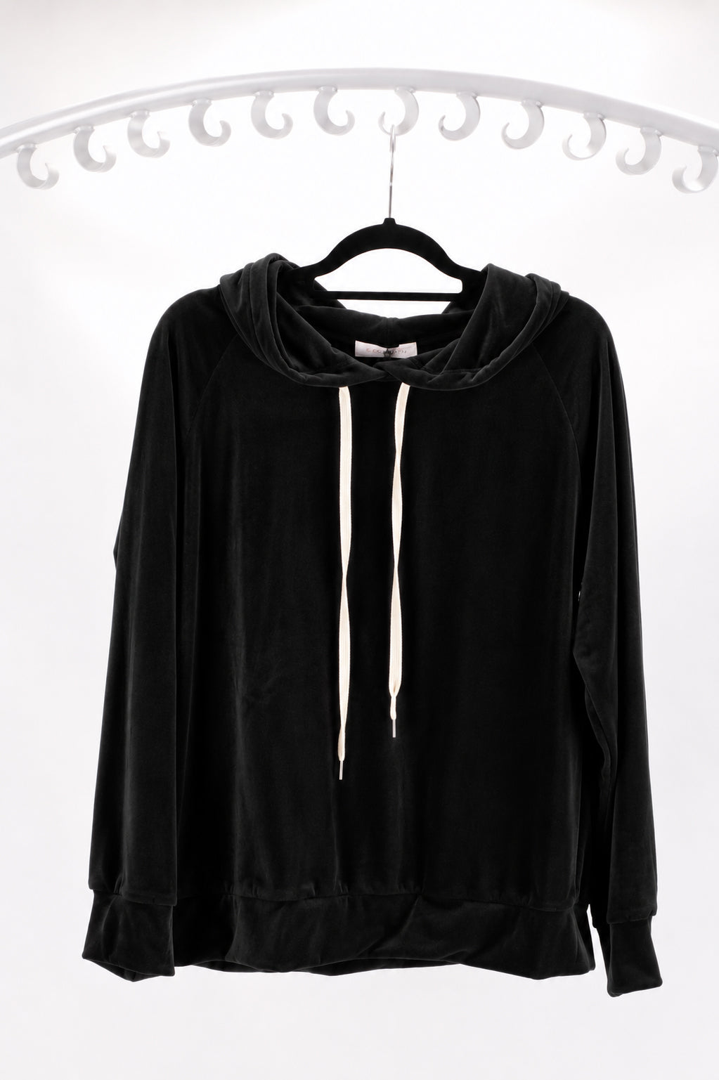 CASUAL HOODIE