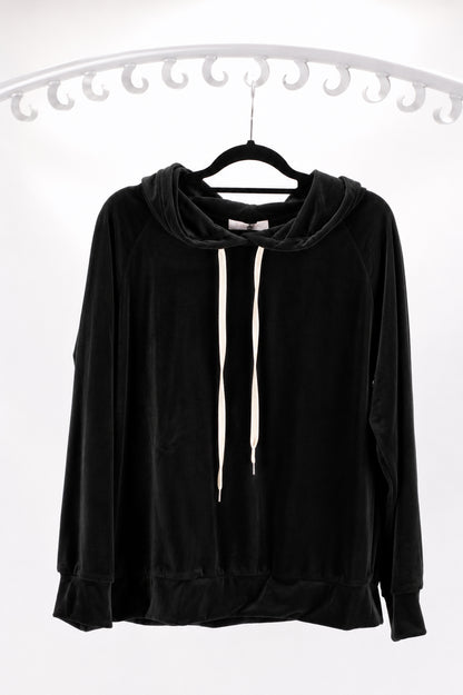 CASUAL HOODIE