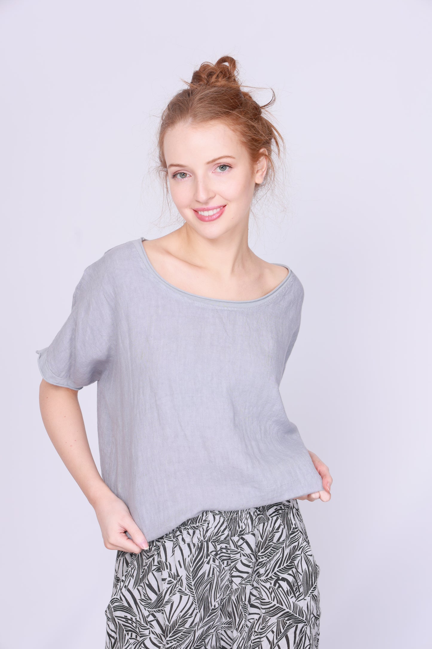 LINEN TOP