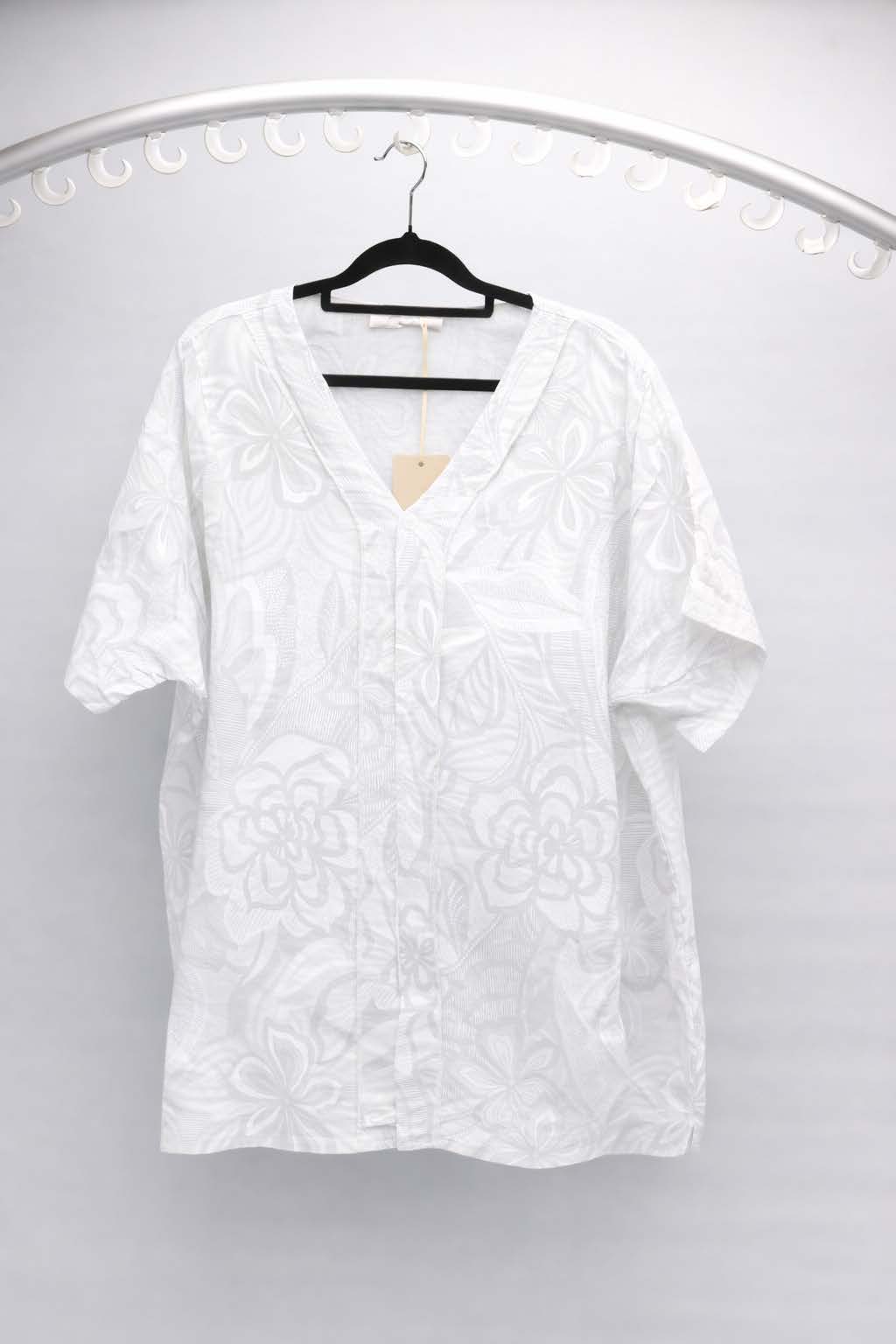 LINEN TOP